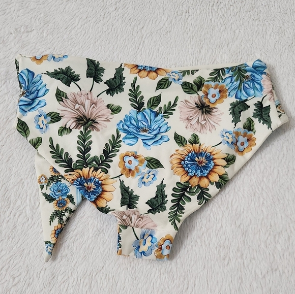 New!Agua Bendita Perla Aine Floral  Bikini Bottom - Picture 7 of 11